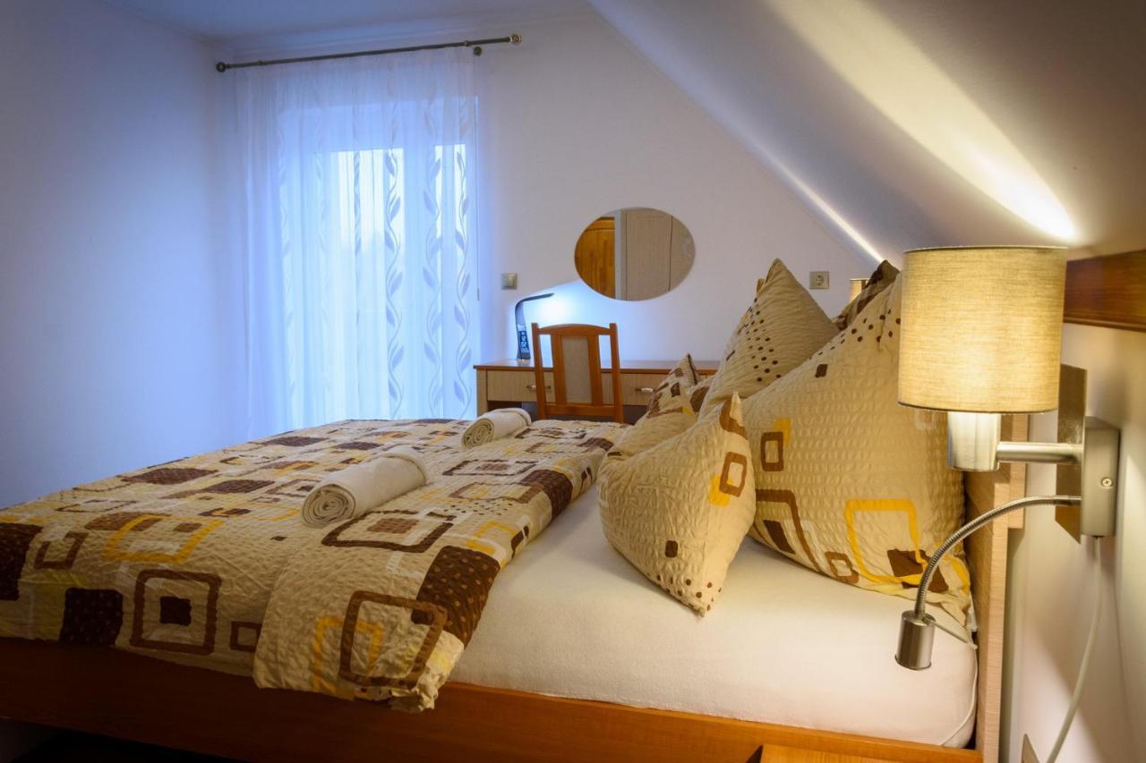 Tulipan Vendeghaz Otel Orvenyes Dış mekan fotoğraf