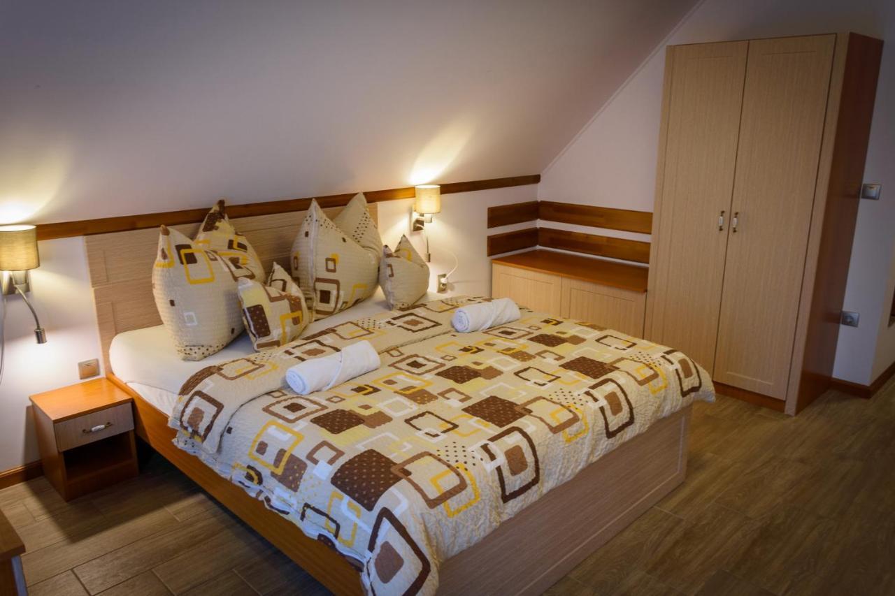 Tulipan Vendeghaz Otel Orvenyes Dış mekan fotoğraf